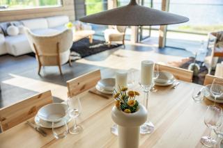 The Lakeview by Hilla Villas - 2