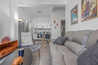 Stylish & Bright apartment in the Heart of Glyfada - 5