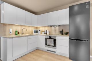 The Arctic Suites with Free Parking - 1