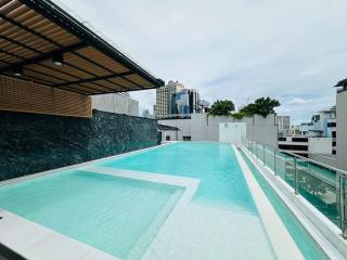 6th Avenue Sukhumvit BKK 306 BTS Asoke Sofabed - 3