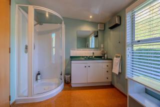 Cherry Court Comfort Big Family Home - 3