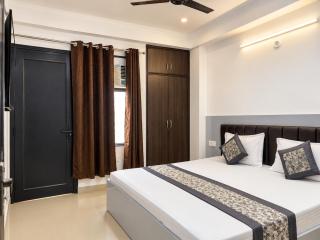 Mauryan Home Stay Near Yashobhoomi - 6