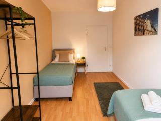 Boutique Stay Ludwigsfelde 3BR - 6PAX - 1