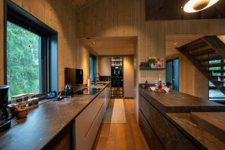 Trysil Forest Retreat - Private Luxury Estate with Sauna, Hot Tub & Gym - 4