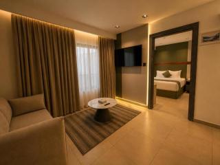 Coral Beach Hotel & Spa - 5