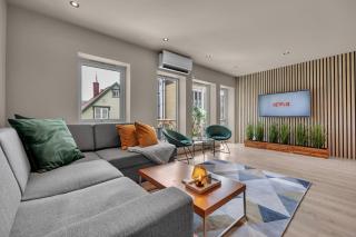 ARCTIC HOMES - Premium Plaza - 9