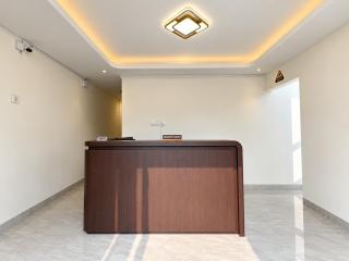 Collection O near Transmall Padang formerly New Living - 9