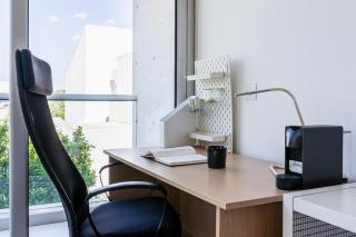 Modern Elegant UNIC Studio Suite - 1