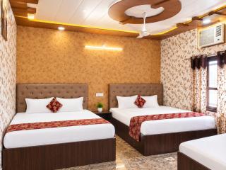 Jindal Homestay-Two Mints Walk From Golden Temple - 9