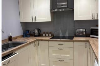 2 Bedroom Cottage Sleeps 5 - Pets Ok - Garden - 5