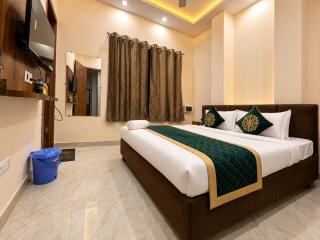 Hotel JSN Amritsar !! Near Golden Temple ! Parking ! Lift ! Family Hotel ! Traveler choice - 3