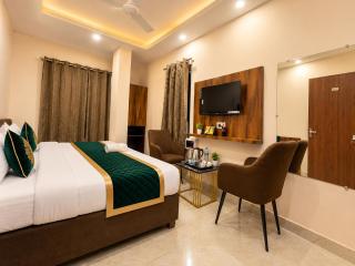 Hotel JSN Amritsar !! Near Golden Temple ! Parking ! Lift ! Family Hotel ! Traveler choice - 6