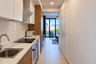 Pearl Island Sea & Mountain view apartment - 4
