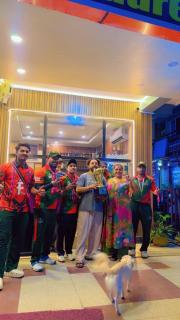 Pokhara Family Hotel & Restaurant - 4