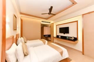 Hotel Roopa - 6