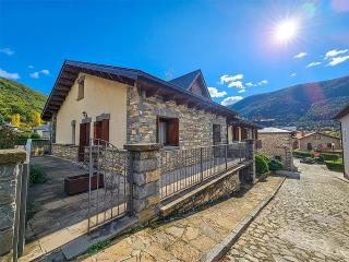 Apartamentos Casa Boira 3000 - 0