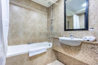Great Value Stylish Studio with Pool & Stunning Views by Deluxe Holiday Homes - 7