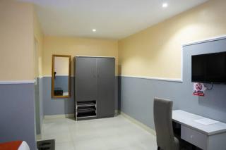 DE-colossus hotel lagos - 9