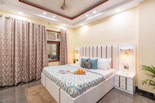 Homlee-Elegance-2BHK Flat -LIFT-Central Delhi - 0