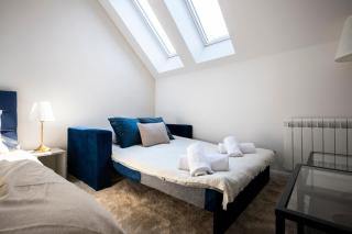 Charming 2BR Apartment in Prague 1 Free Parking - 9