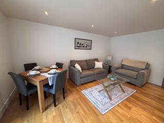 New modern apartment in Plymouth Devon - 0