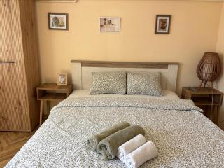 Cozy House -  - 9