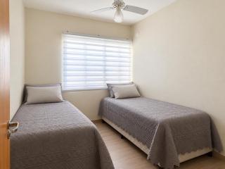 Apartamento aconchegante próximo shopping catuai,uem,vivaro,lebloc - 4