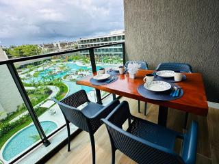 Flat Praia Luxo com 2 Camas Casal e Varanda Gourmet - 2