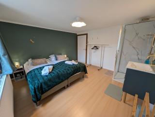 Ensemble de 4 gîtes mitoyens de 2 à 22 personnes - 1