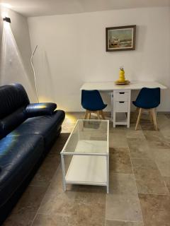 Studio Ravenel tout équipé - 5