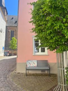 Uriges Ferienhaus in der Altstadt von Saarburg mit Sauna, Kinderspielecke, 1000Mbit Wlan, 1 Minute vom Wasserfall entfernt - 8