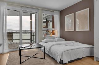 Northstay - Arctic View Apartment, Free Parking, Sleeps 4 - 6
