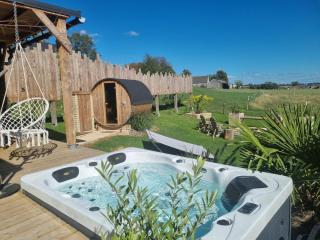 Tiny cocon en pleine nature jacuzzi, sauna privé - 4