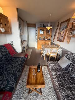 STUDIO CABINE DE CHARME VUE EXCEPTIONNELLE Résidence Malinka skis aux pieds proche parking - 4