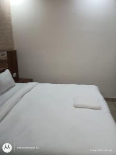 Hotel Re conect Luxury Near Delhi Airport - 4