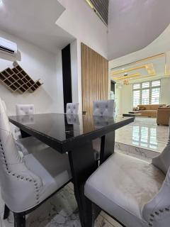 The Eden House - 7