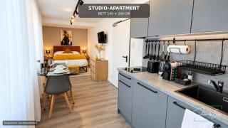 ELApart by Homely Stay - Moderne Studio Apartments direkt im Stadtzentrum mit Self-Check-in - 0