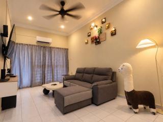 MIU 2 Homestay -Newly Renovated - 0