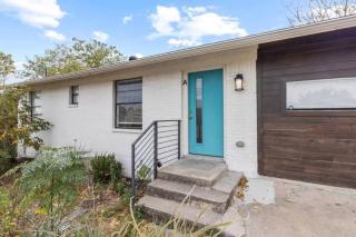 Easy Austin Living, 3BR Near Downtown and Park - 8