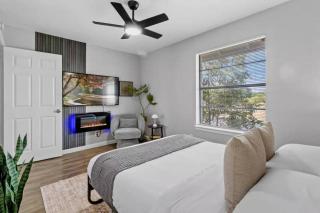 Easy Austin Living, 3BR Near Downtown and Park - 2