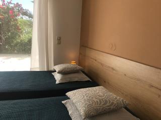 Beautiful, spacious villa with pool and sea view - 9