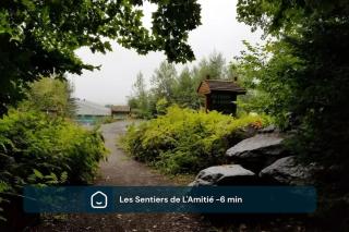 Chalet Brise du Nord with Private Spa and Pool Table & Games, Lake - 3