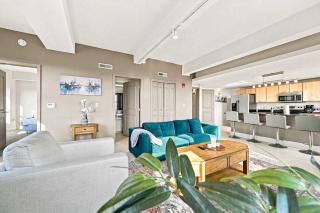 Urban Loft Living in Downtown Detroit City View - 2