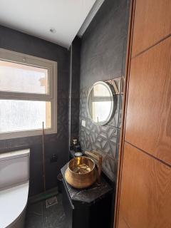 Hotel Penthouse - 8