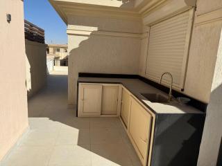 Hotel Penthouse - 6