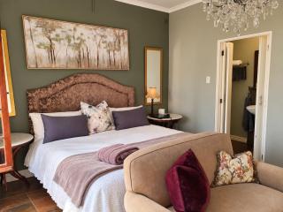 Waterhouse Guest Lodge in Waterkloof - 2