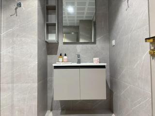 Luxury 1BR Apartment at Grand Mirage in Airport - 8
