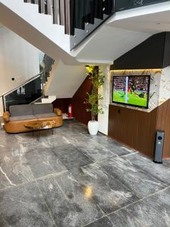 Eco Bliss Luxury Hotel - 1