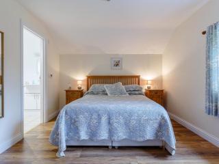 2 Bed in Truro oc-lrose - 3