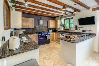 5 Bed in Truro oc-tc82928 - 9